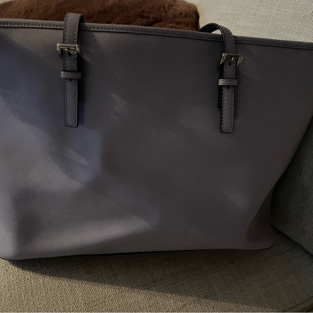 Michael Kors Lavender Tote Bag/Rare Find - Picture 5 of 10